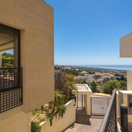 Monteros Hill Club Canovas * Marbella